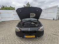 Personenauto bmw, 1-serie 116i, zwart, bouwjaar 2012 - afbeelding 39 van  62