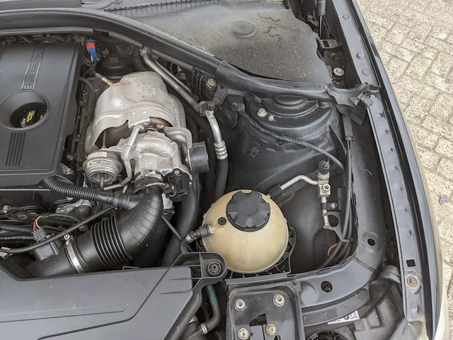 Personenauto bmw, 1-serie 116i, zwart, bouwjaar 2012 - afbeelding 41 van  62
