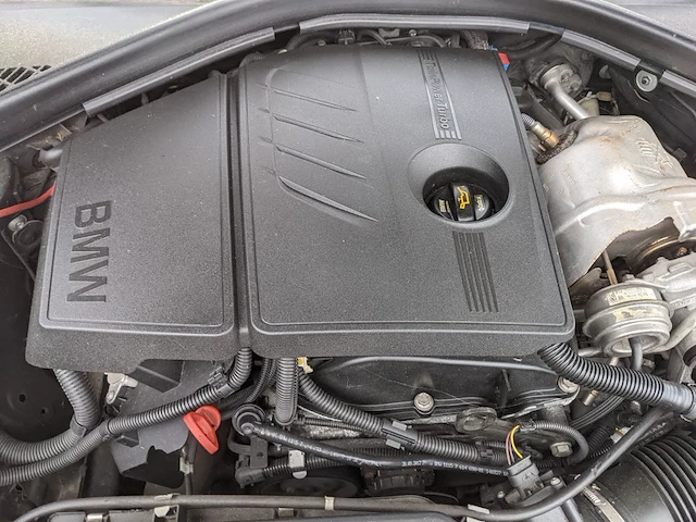 Personenauto bmw, 1-serie 116i, zwart, bouwjaar 2012 - afbeelding 43 van  62