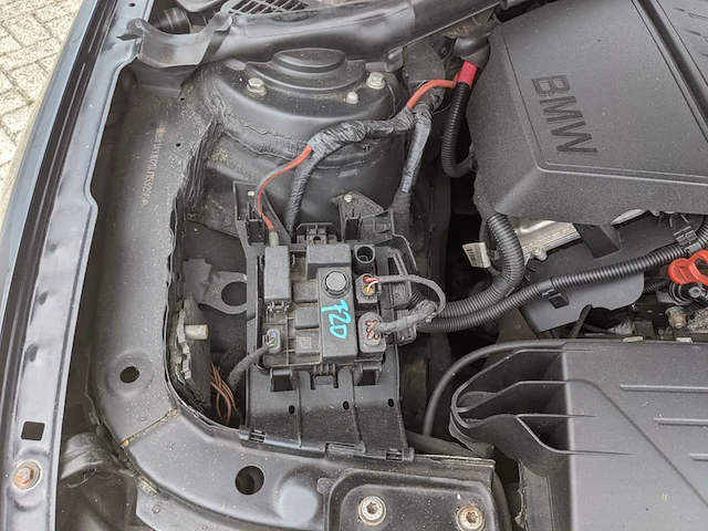 Personenauto bmw, 1-serie 116i, zwart, bouwjaar 2012 - afbeelding 44 van  62