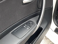 Personenauto bmw, 1-serie 118i , bouwjaar 2007 - afbeelding 26 van  47