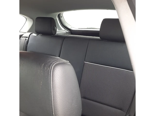 Personenauto bmw, 1-serie 118i , bouwjaar 2007 - afbeelding 27 van  47