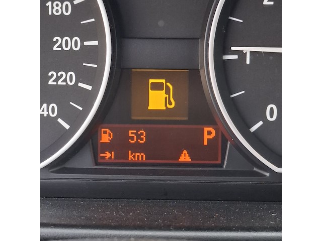 Personenauto bmw, 1-serie 120i, grijs, bouwjaar 2006 - afbeelding 15 van  56