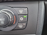 Personenauto bmw, 1-serie 120i, grijs, bouwjaar 2006 - afbeelding 20 van  56