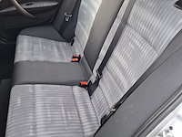 Personenauto bmw, 1-serie 120i, grijs, bouwjaar 2006 - afbeelding 32 van  56