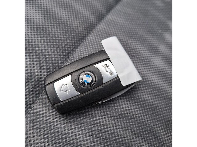 Personenauto bmw, 1-serie 120i, grijs, bouwjaar 2006 - afbeelding 52 van  56