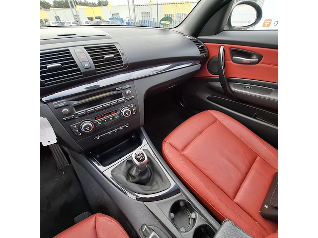 Personenauto bmw, 1-serie cabrio 120i, bouwjaar 2009 - afbeelding 9 van  56