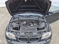 Personenauto bmw, 1-serie cabrio 120i, bouwjaar 2009 - afbeelding 32 van  56