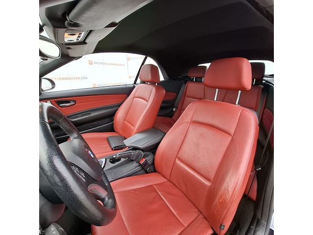 Personenauto bmw, 1-serie cabrio 120i, zwart, bouwjaar 2009 - afbeelding 2 van  56