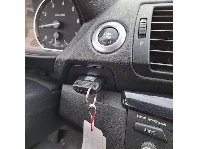 Personenauto bmw, 1-serie cabrio 120i, zwart, bouwjaar 2009 - afbeelding 6 van  56