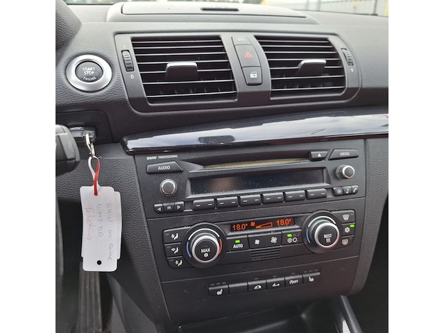 Personenauto bmw, 1-serie cabrio 120i, zwart, bouwjaar 2009 - afbeelding 7 van  56