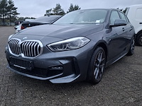 Personenauto bmw, 1-serie - afbeelding 1 van  1