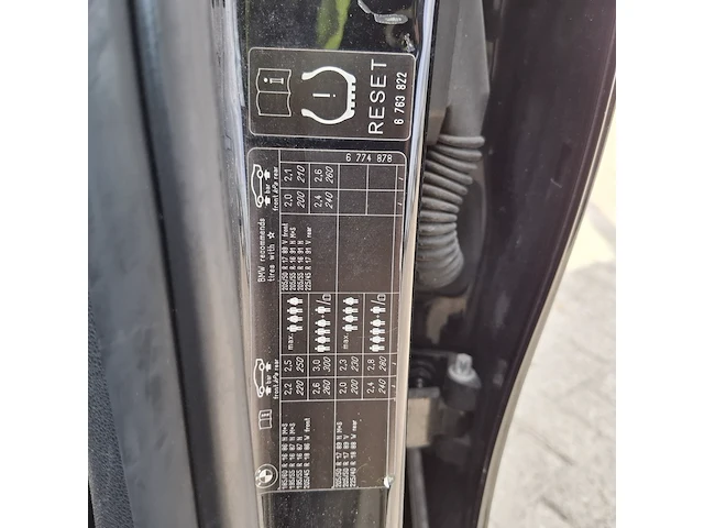 Personenauto bmw, 116i, zwart, bouwjaar 2006 - afbeelding 5 van  44