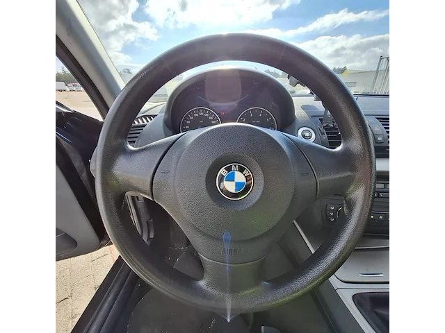 Personenauto bmw, 116i, zwart, bouwjaar 2006 - afbeelding 6 van  44