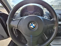 Personenauto bmw, 116i, zwart, bouwjaar 2006 - afbeelding 6 van  44
