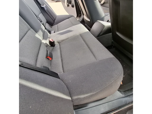 Personenauto bmw, 116i, zwart, bouwjaar 2006 - afbeelding 19 van  44