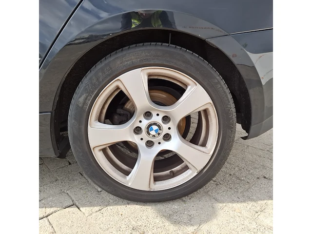 Personenauto bmw, 116i, zwart, bouwjaar 2006 - afbeelding 27 van  44