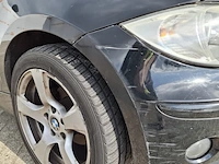 Personenauto bmw, 116i, zwart, bouwjaar 2006 - afbeelding 32 van  44