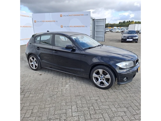 Personenauto bmw, 116i, zwart, bouwjaar 2006 - afbeelding 23 van  44