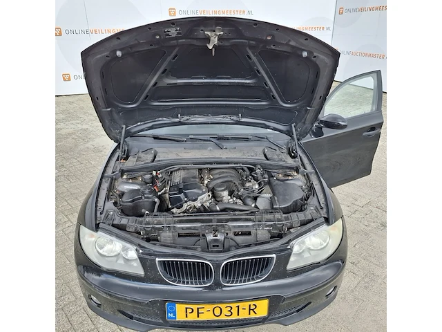 Personenauto bmw, 116i, zwart, bouwjaar 2006 - afbeelding 36 van  44
