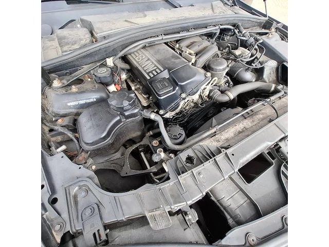 Personenauto bmw, 116i, zwart, bouwjaar 2006 - afbeelding 37 van  44