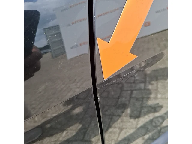 Personenauto bmw, 2-serie 218i - afbeelding 26 van  35