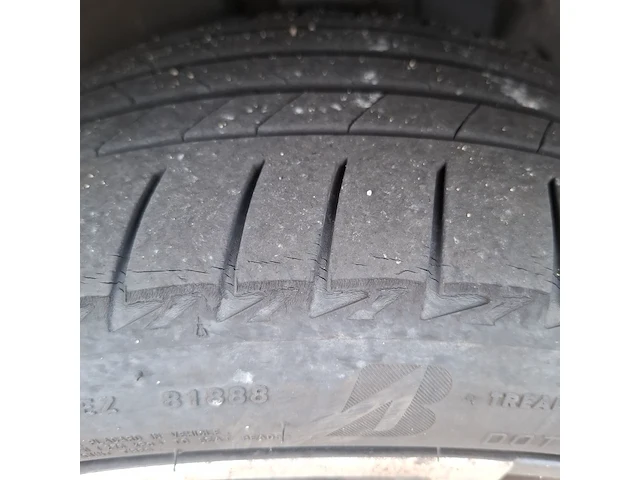 Personenauto bmw, 2-serie 218i - afbeelding 35 van  35
