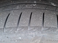 Personenauto bmw, 2-serie 218i - afbeelding 35 van  35
