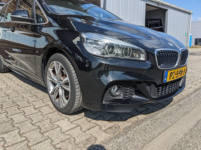 Personenauto , bmw, 218i gran tourer, zwart, 2017 - afbeelding 3 van  49