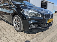 Personenauto , bmw, 218i gran tourer, zwart, 2017 - afbeelding 3 van  49