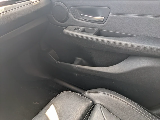 Personenauto , bmw, 218i gran tourer, zwart, 2017 - afbeelding 29 van  49