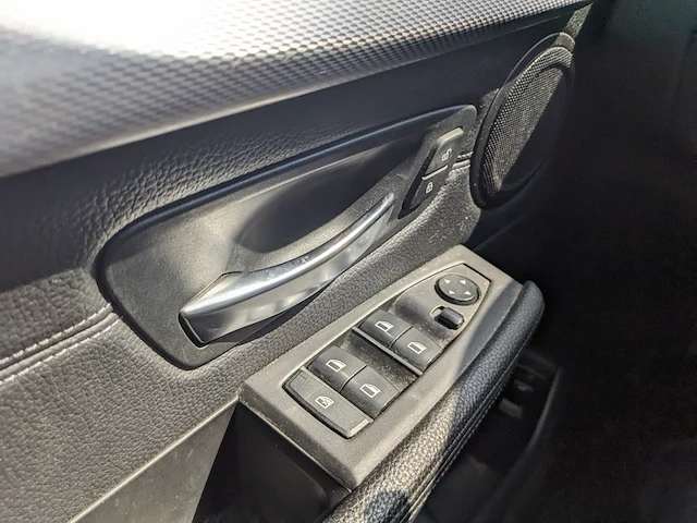 Personenauto , bmw, 218i gran tourer, zwart, 2017 - afbeelding 30 van  49