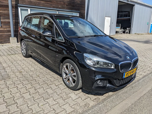 Personenauto , bmw, 218i gran tourer, zwart, 2017 - afbeelding 23 van  49