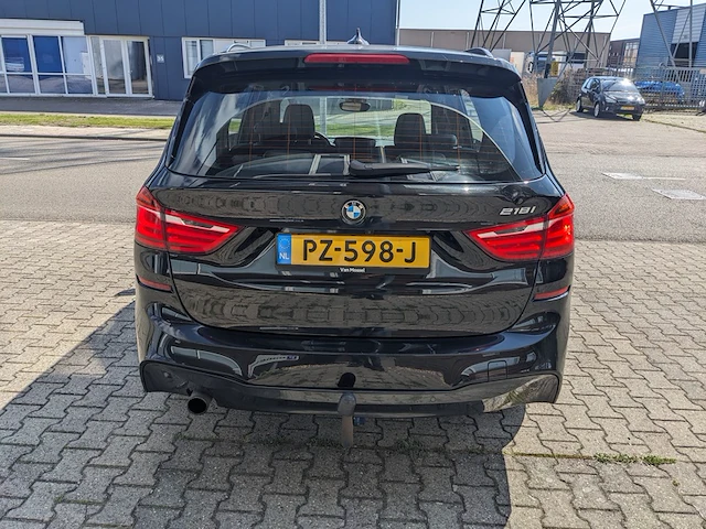 Personenauto , bmw, 218i gran tourer, zwart, 2017 - afbeelding 46 van  49
