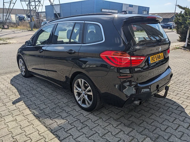 Personenauto , bmw, 218i gran tourer, zwart, 2017 - afbeelding 47 van  49