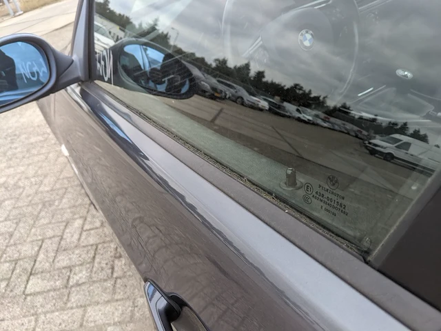 Personenauto bmw, 3 -serie, 320i , zwart, bouwjaar 2006 - afbeelding 24 van  40