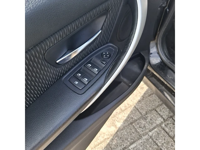 Personenauto bmw, 3-serie 318d exclusive, bouwjaar 2013 - afbeelding 4 van  51