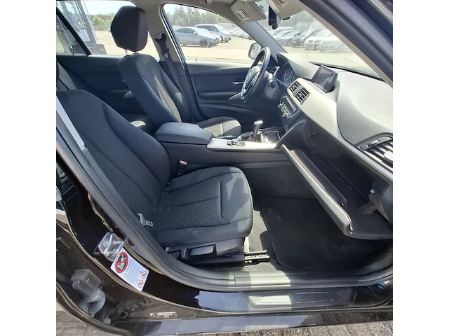 Personenauto bmw, 3-serie 318d exclusive, bouwjaar 2013 - afbeelding 19 van  51