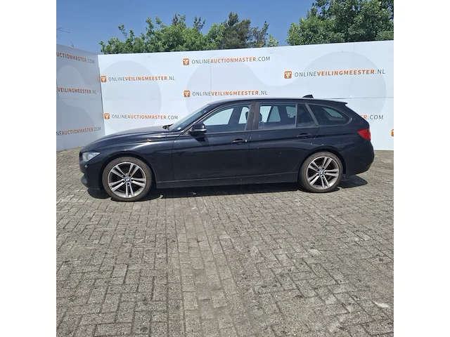 Personenauto bmw, 3-serie 318d exclusive, bouwjaar 2013 - afbeelding 12 van  51