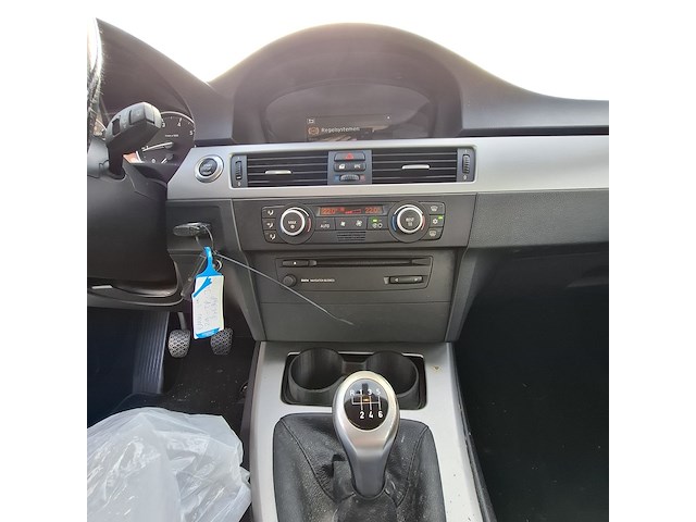 Personenauto bmw, 3-serie 318i, bouwjaar 2006 - afbeelding 10 van  23