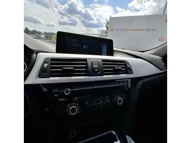 Personenauto bmw, 3-serie 320i executive - afbeelding 10 van  40