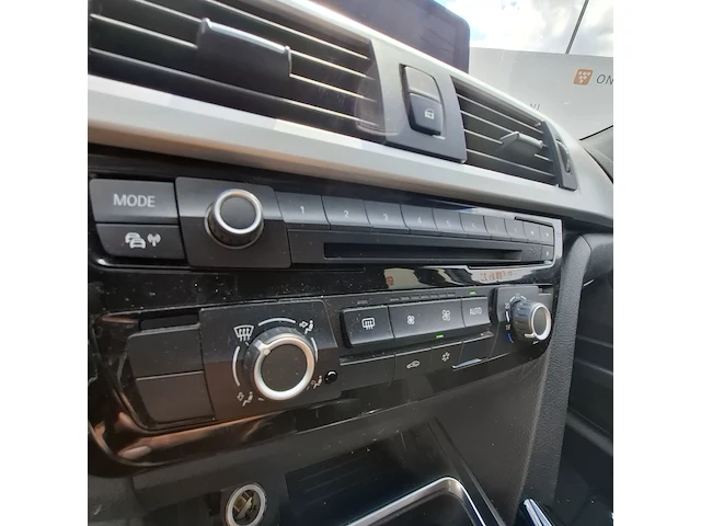 Personenauto bmw, 3-serie 320i executive - afbeelding 15 van  40