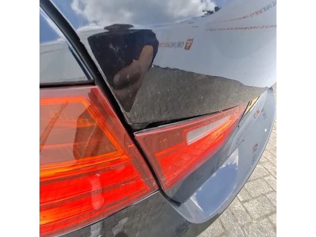 Personenauto bmw, 3-serie 320i executive - afbeelding 29 van  40