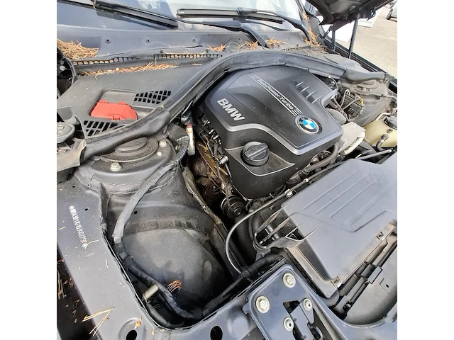Personenauto bmw, 3-serie 320i executive - afbeelding 31 van  40