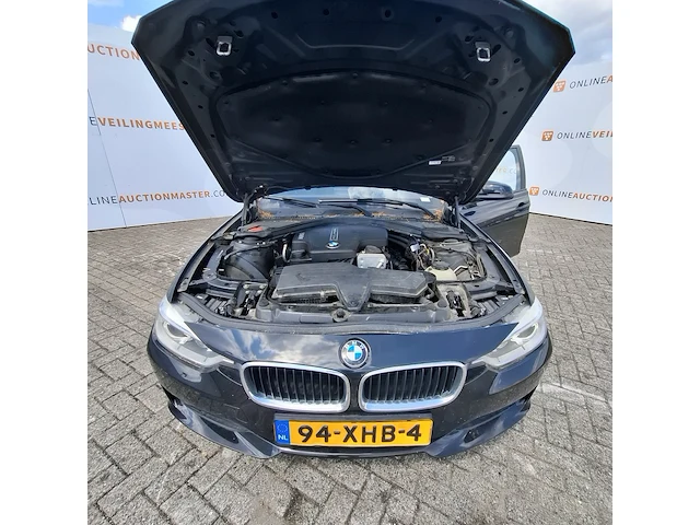 Personenauto bmw, 3-serie 320i executive - afbeelding 35 van  40