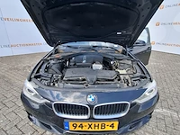 Personenauto bmw, 3-serie 320i executive - afbeelding 35 van  40