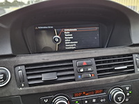 Personenauto bmw, 3-serie 320i, grijs, bouwjaar 2009 - afbeelding 4 van  44