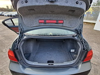 Personenauto bmw, 3-serie 320i, grijs, bouwjaar 2009 - afbeelding 11 van  44