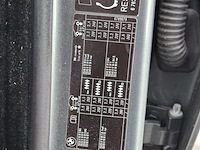 Personenauto bmw, 3-serie 320i, grijs, bouwjaar 2009 - afbeelding 21 van  44