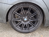 Personenauto bmw, 3-serie 320i, grijs, bouwjaar 2009 - afbeelding 27 van  44